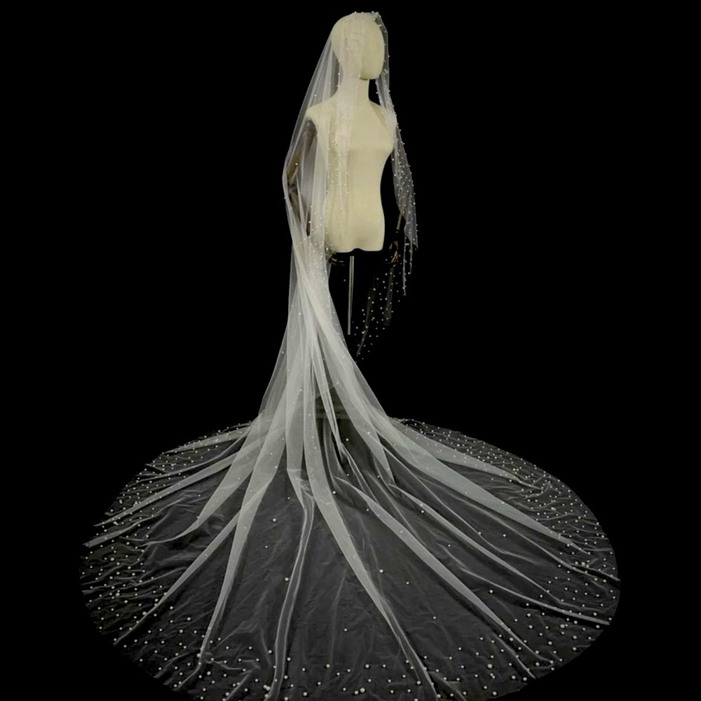Pearl cathedral veil extra long